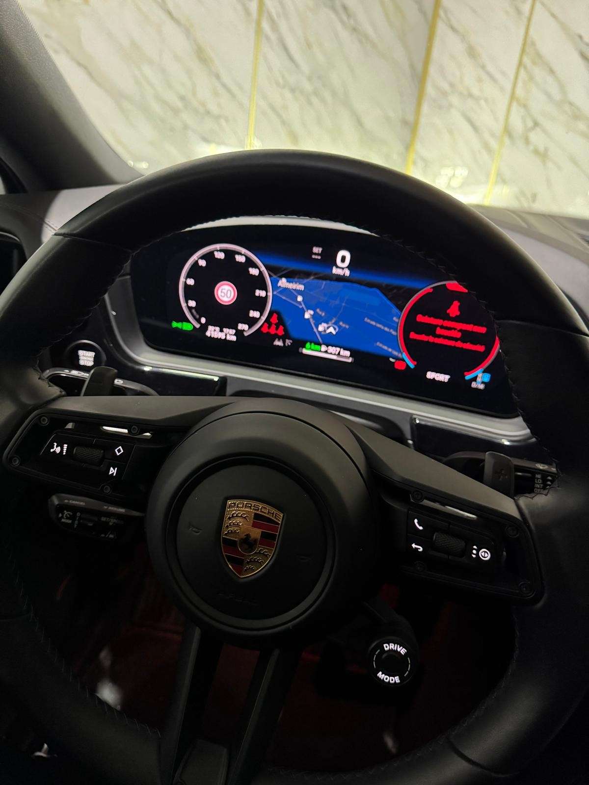 porsche-cayenne-2024-hibrido-a-gasolina-2995cc