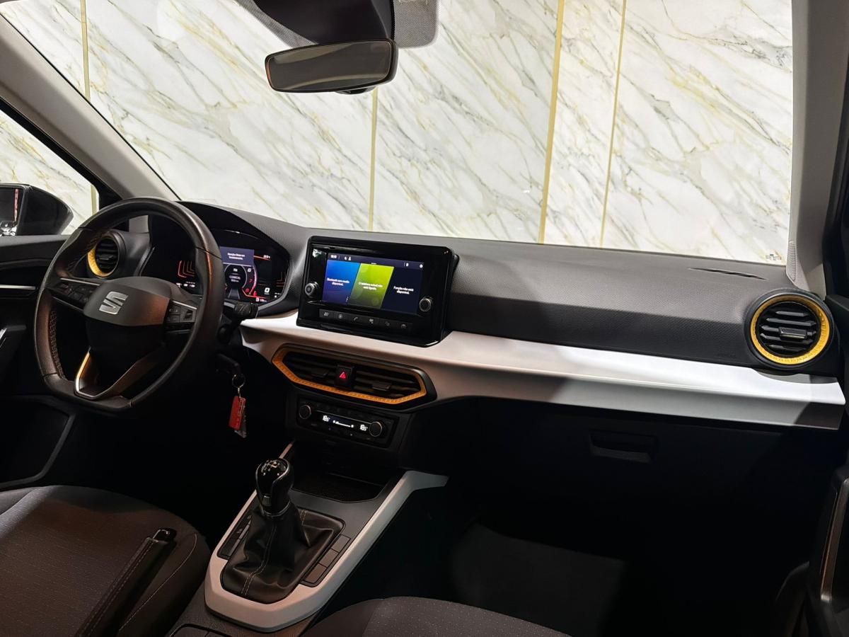 seat-arona-2023-gasolina-999cc