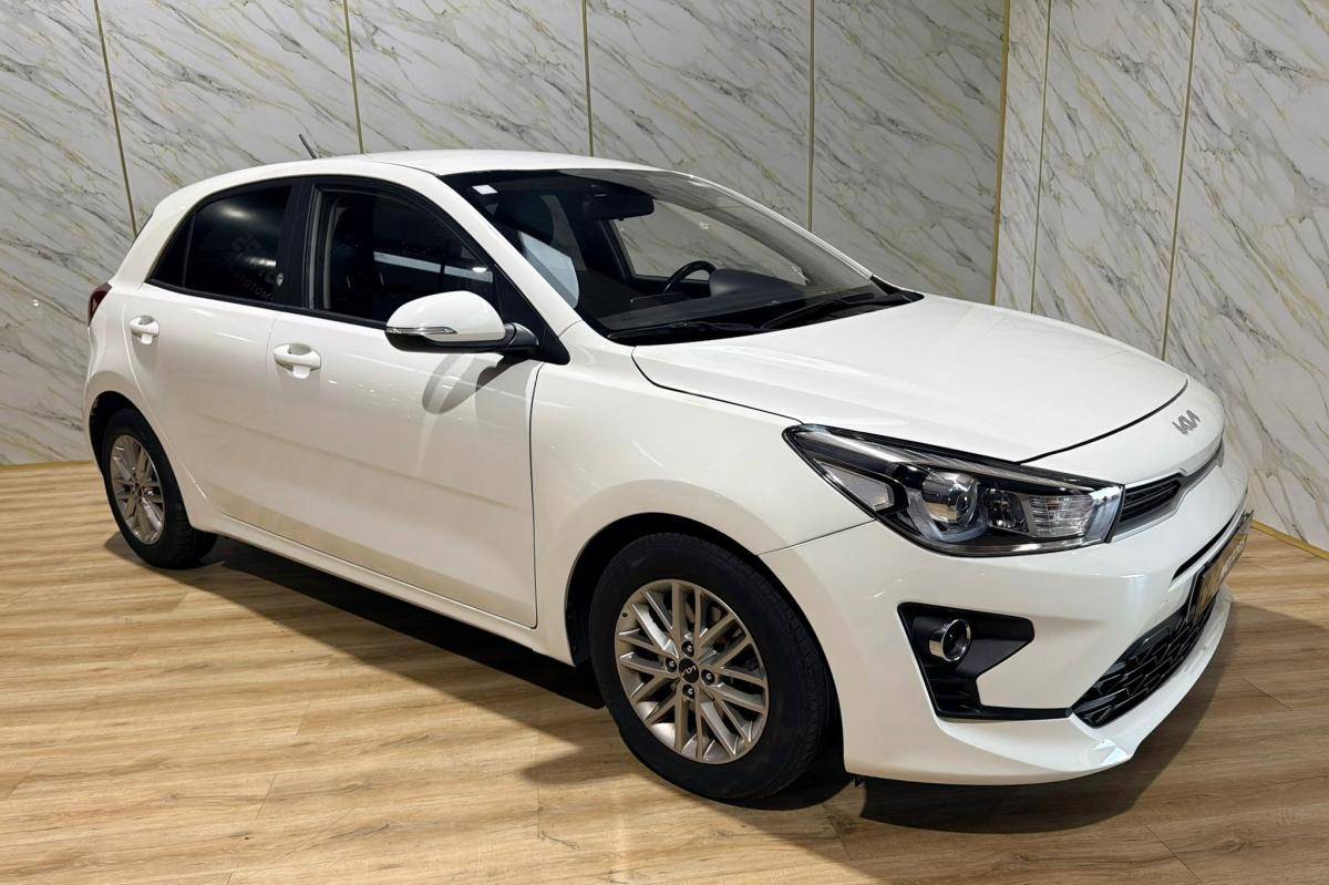 kia-rio-2022-gasolina-998cc