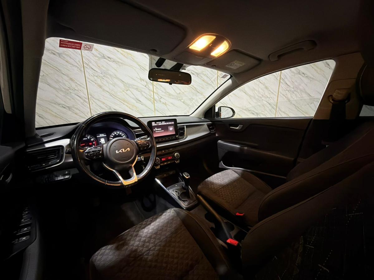 kia-rio-2022-gasolina-998cc
