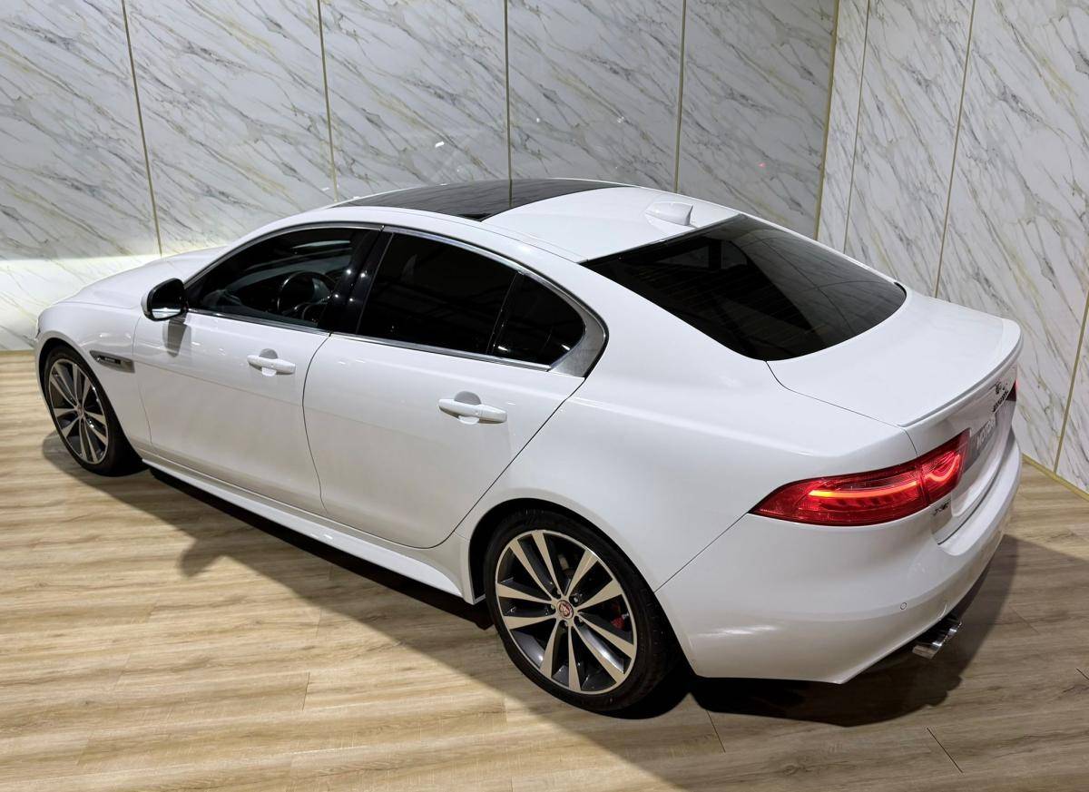 jaguar-xe-2016-diesel-1999cc
