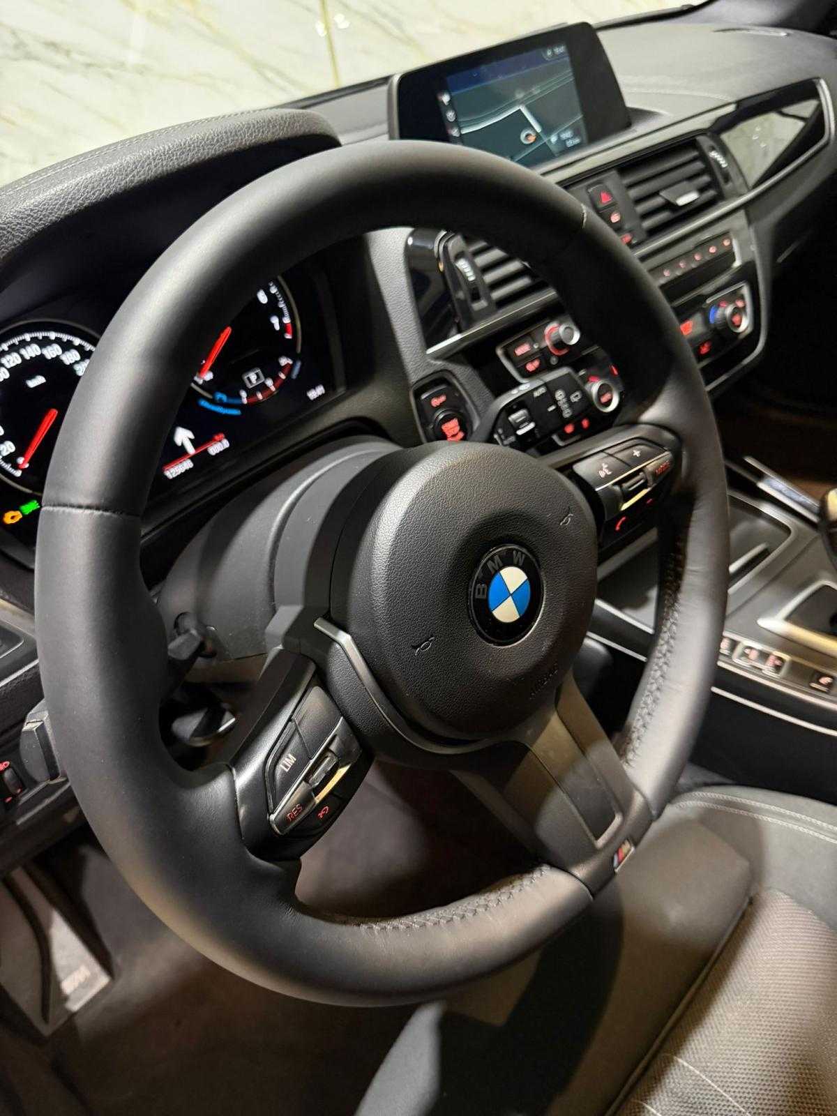 bmw-serie-1-2019-gasolina-1499cc