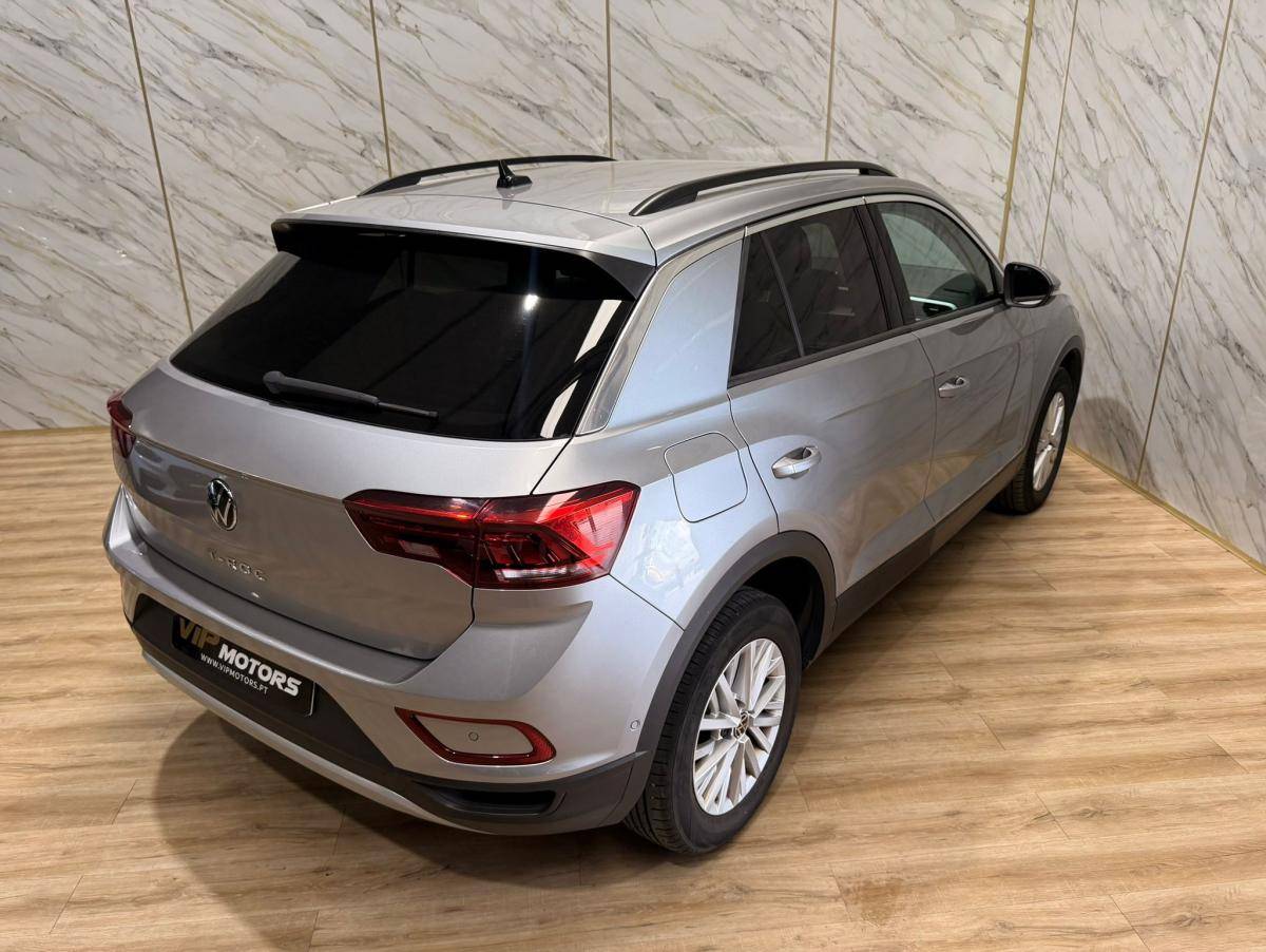 volkswagen-t-roc-2024-gasolina-999cc
