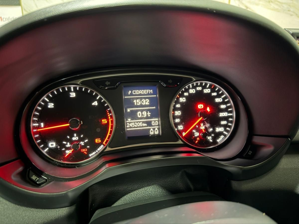 audi-a1-2012-diesel-1598cc