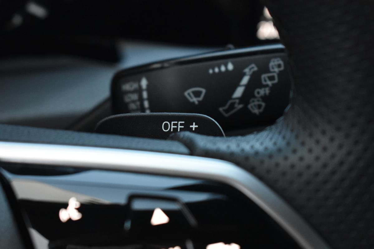 volkswagen-golf-2022-hibrido-a-gasolina-1395cc