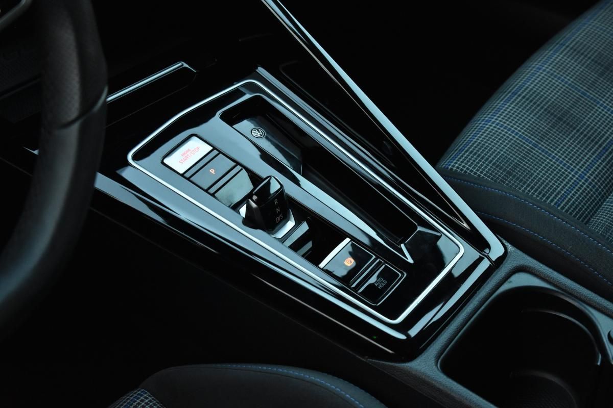 volkswagen-golf-2022-hibrido-a-gasolina-1395cc