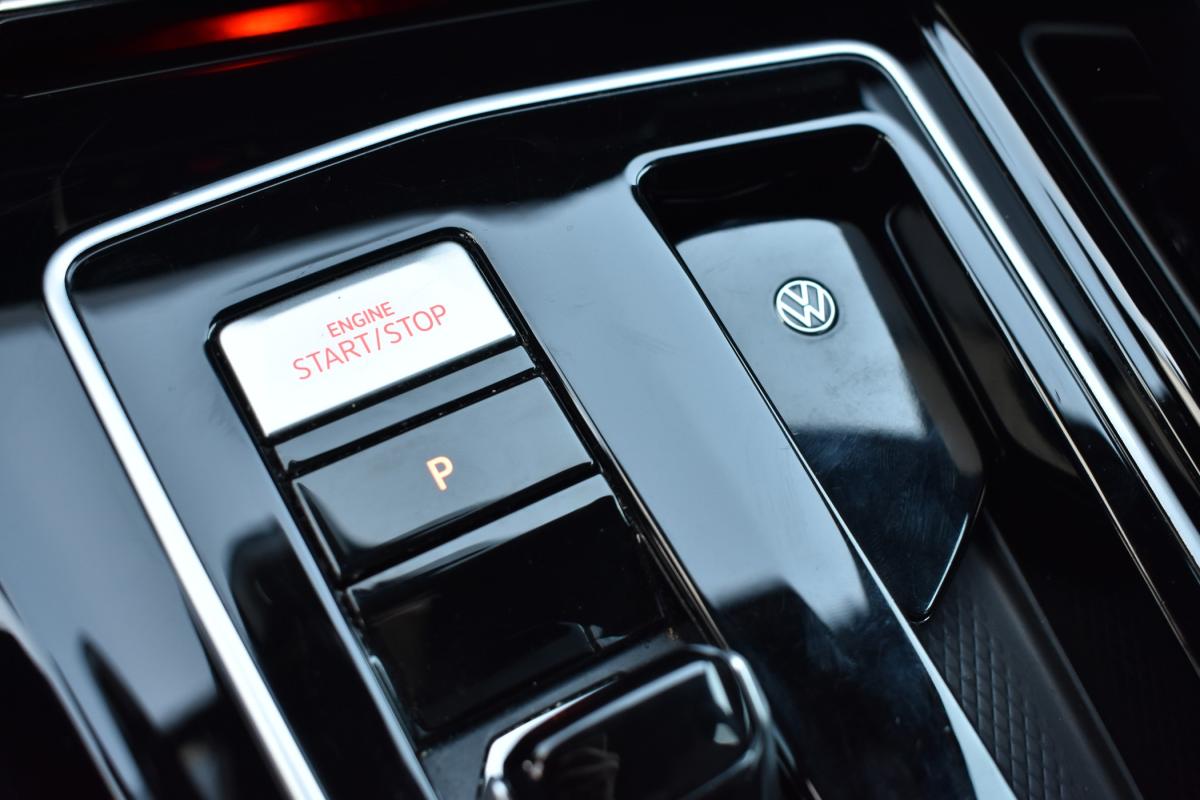 volkswagen-golf-2022-hibrido-a-gasolina-1395cc