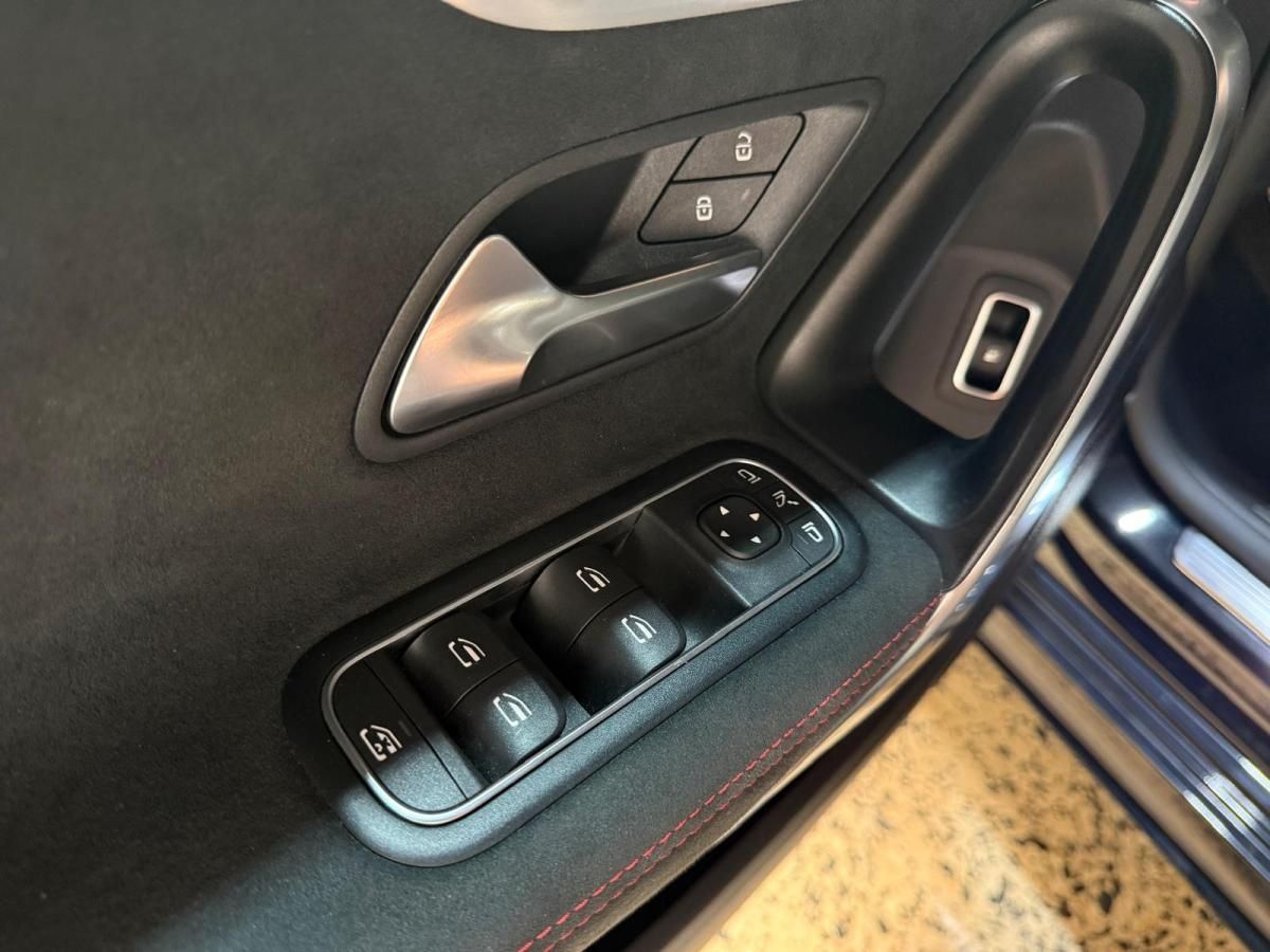 mercedes-benz-classe-a-2022-hibrido-a-gasolina-1332cc