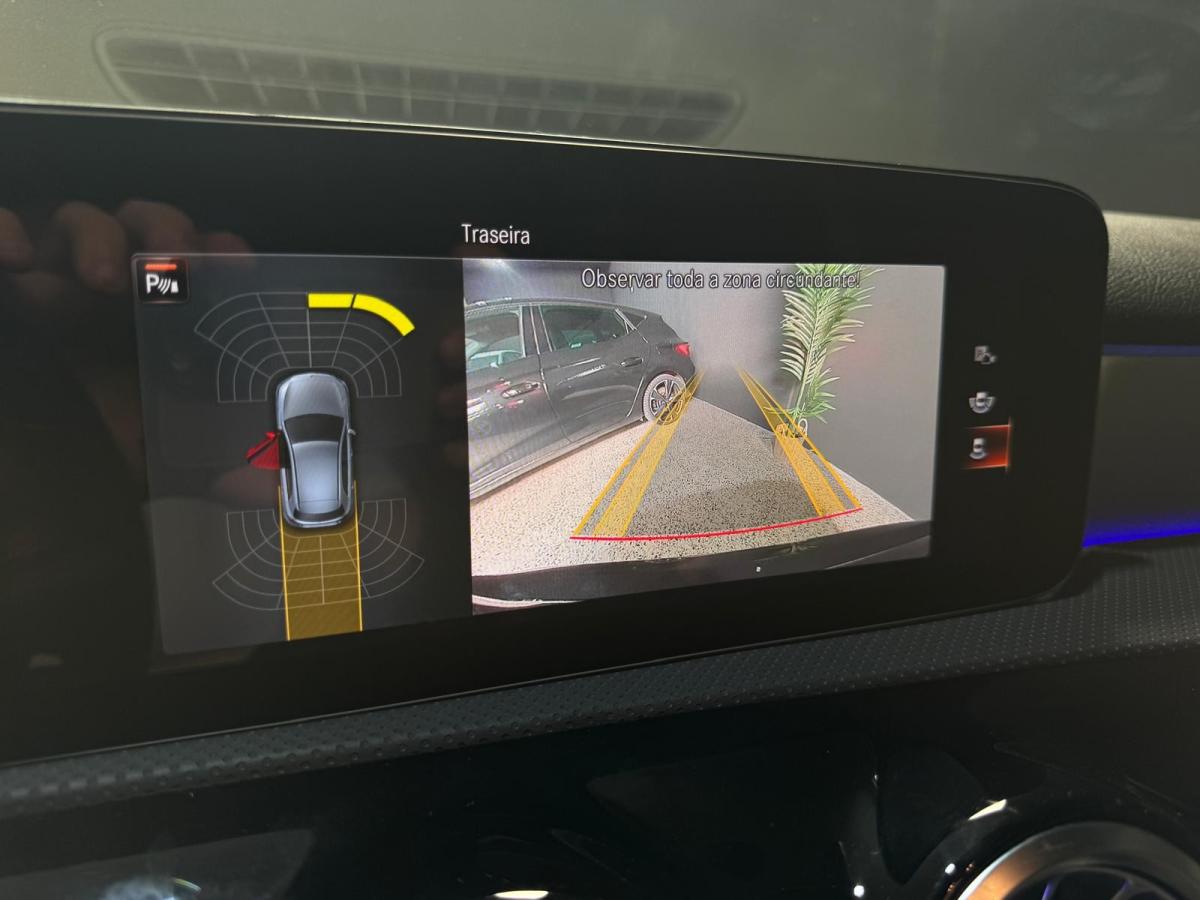 mercedes-benz-classe-a-2022-hibrido-a-gasolina-1332cc