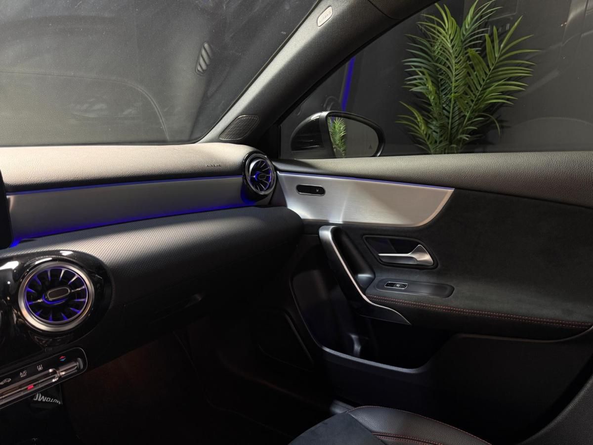 mercedes-benz-classe-a-2022-hibrido-a-gasolina-1332cc