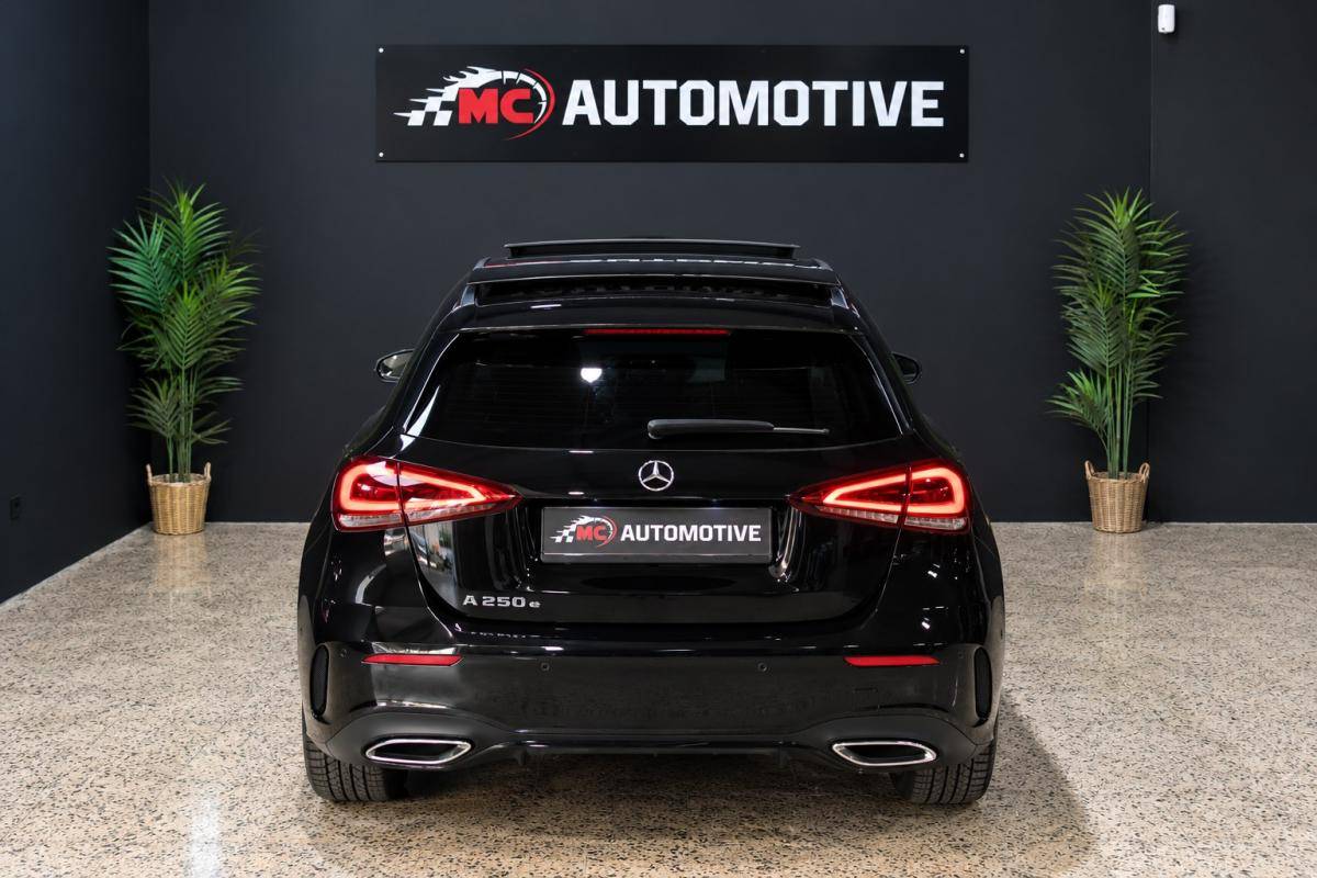 mercedes-benz-classe-a-2022-hibrido-a-gasolina-1332cc