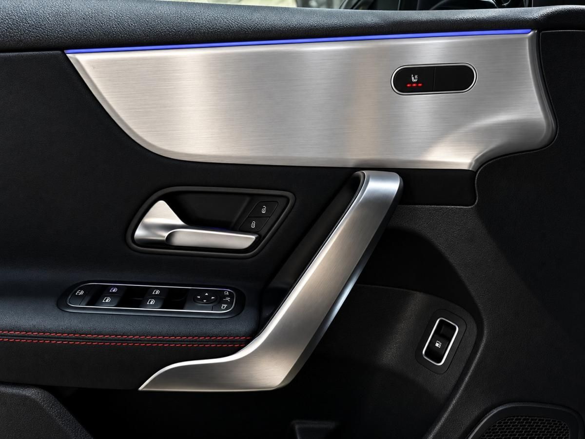 mercedes-benz-classe-a-2022-hibrido-a-gasolina-1332cc