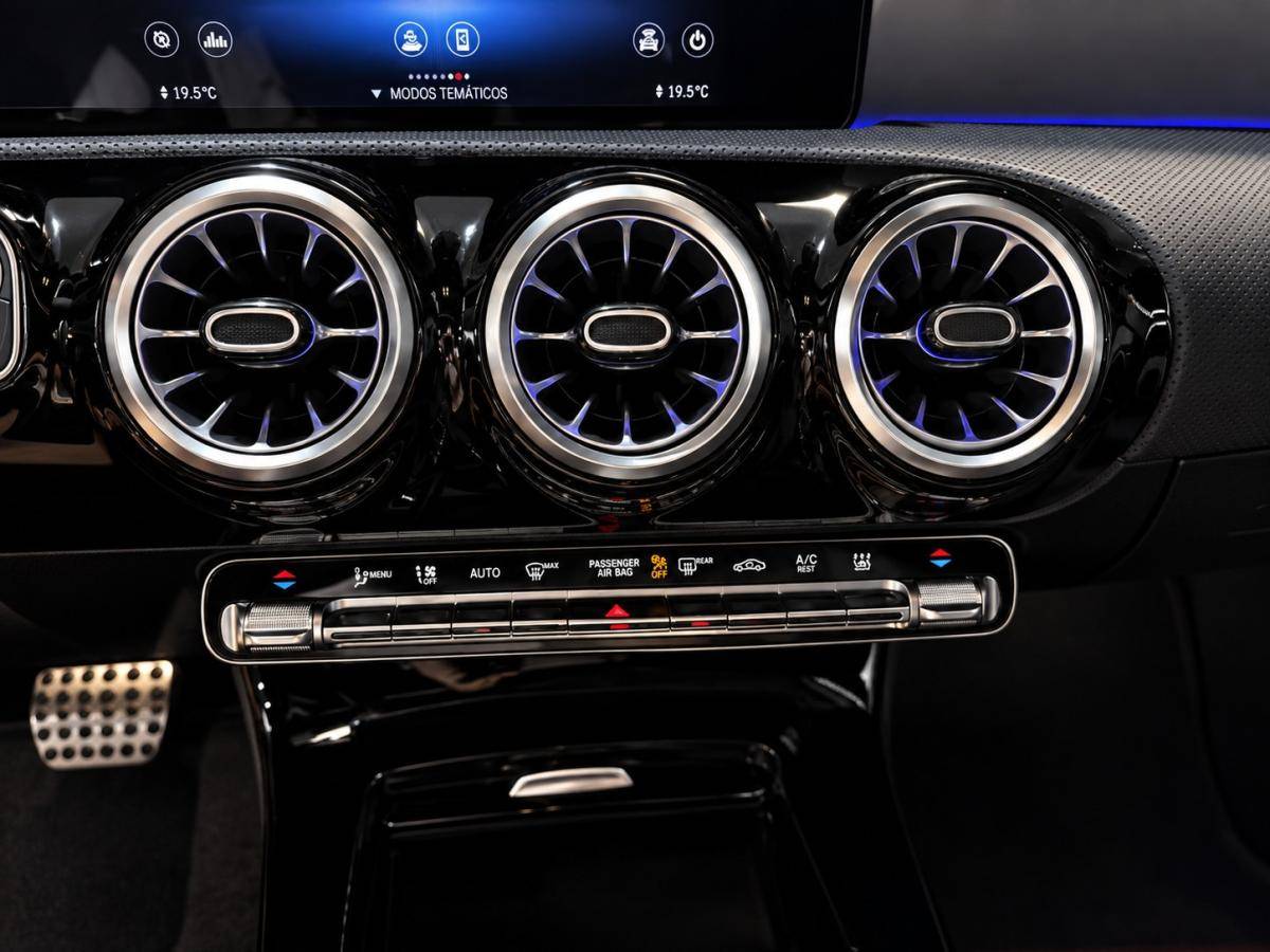 mercedes-benz-classe-a-2022-hibrido-a-gasolina-1332cc