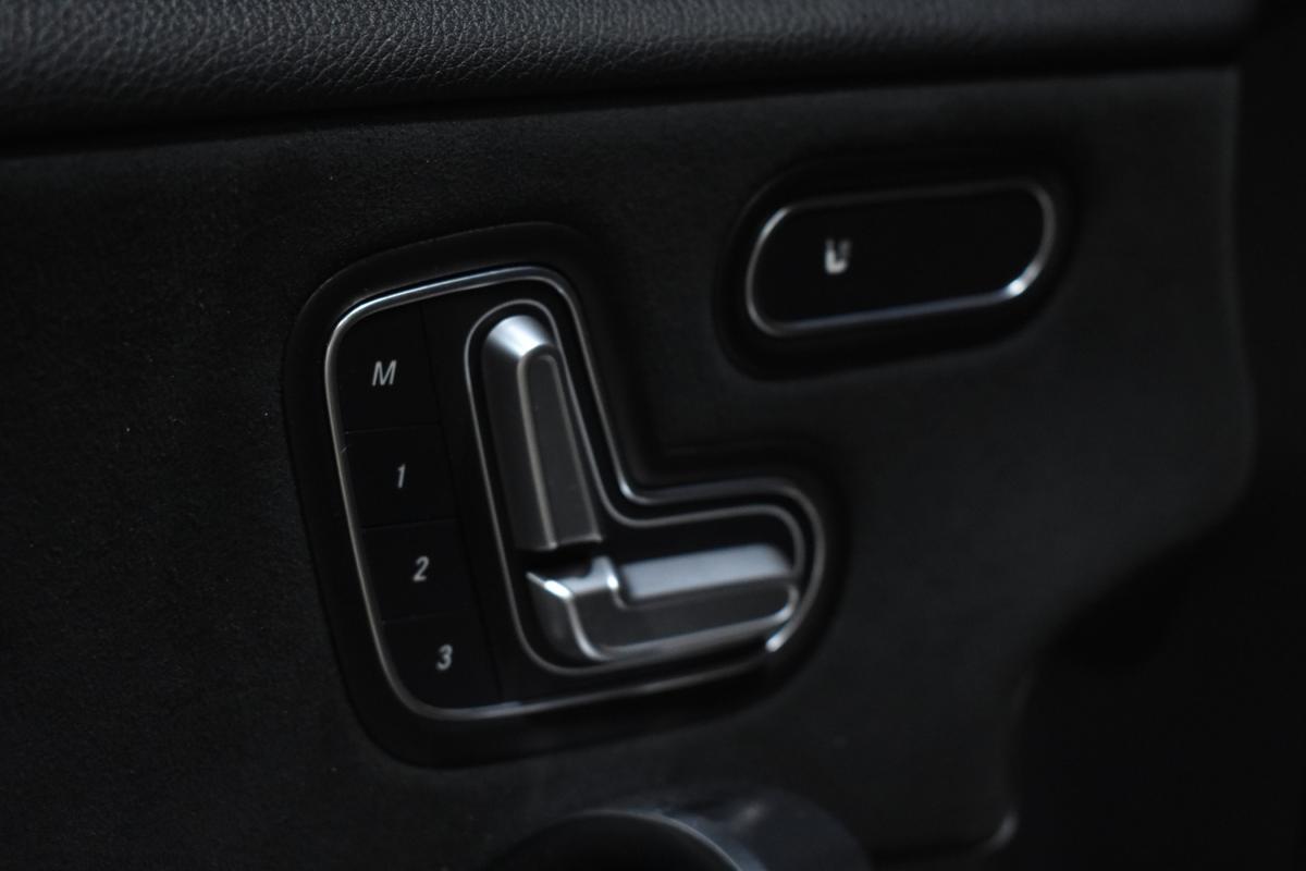 mercedes-benz-classe-a-2022-hibrido-a-gasolina-1332cc