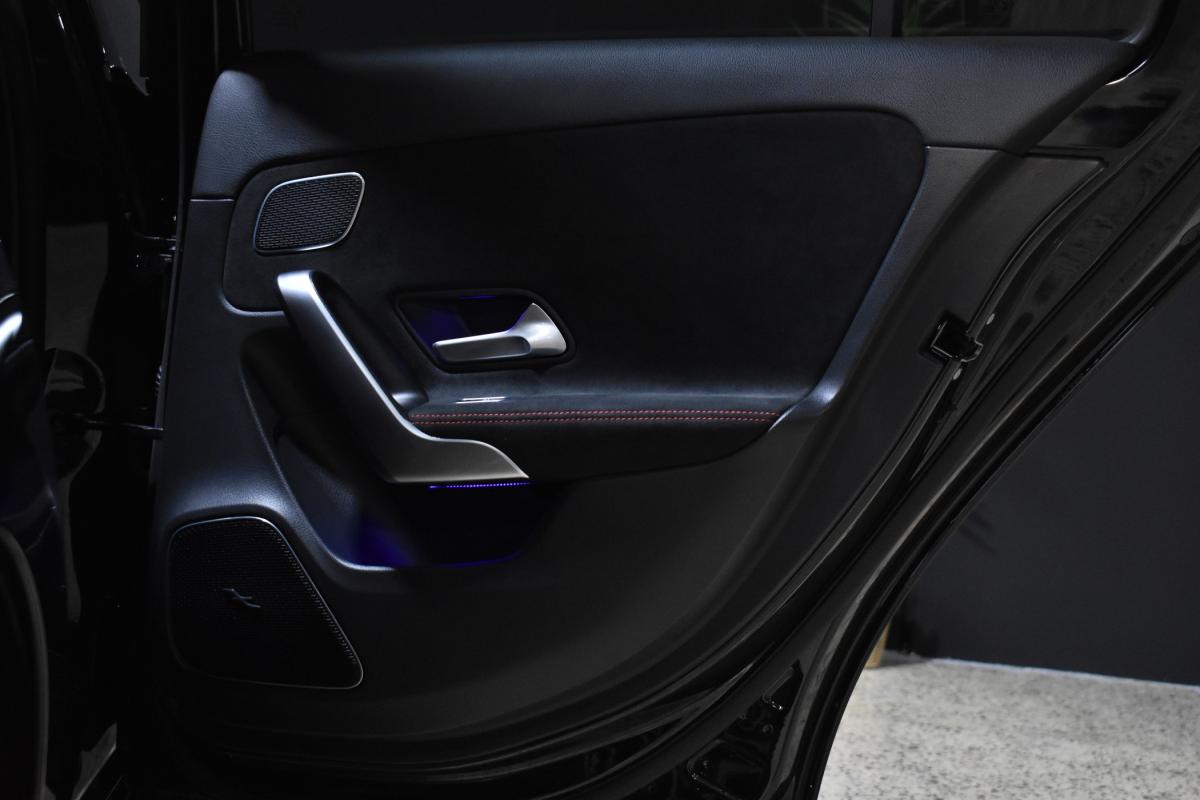 mercedes-benz-classe-a-2022-hibrido-a-gasolina-1332cc