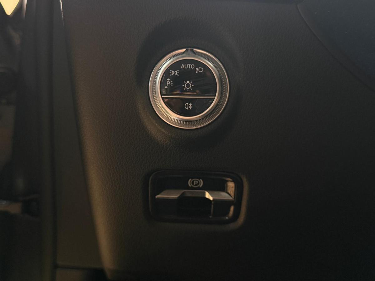 mercedes-benz-classe-c-2023-hibrido-a-gasolina-1999cc