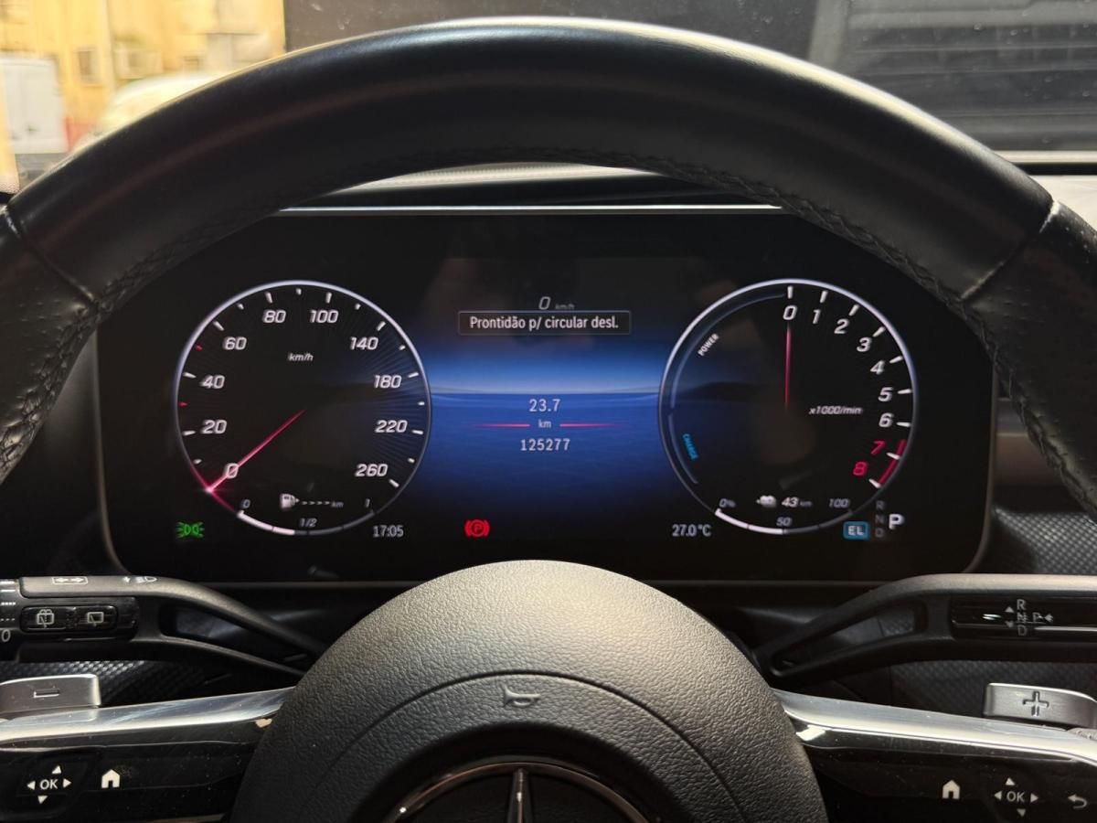 mercedes-benz-classe-c-2023-hibrido-a-gasolina-1999cc