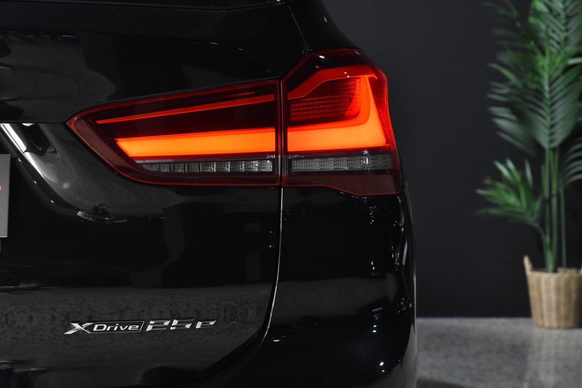 bmw-x1-2022-hibrido-a-gasolina-1499cc
