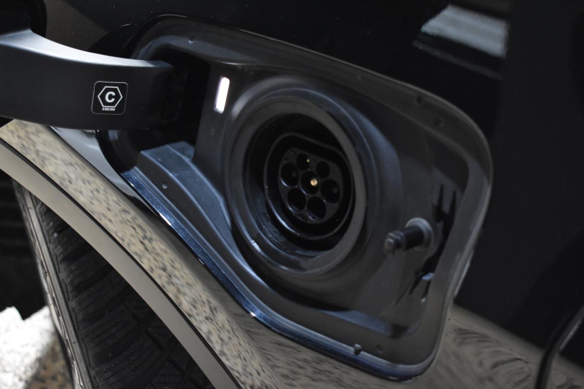 bmw-x1-2022-hibrido-a-gasolina-1499cc
