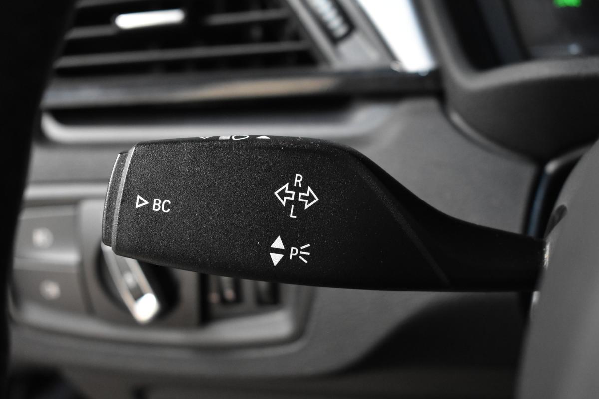 bmw-x1-2022-hibrido-a-gasolina-1499cc