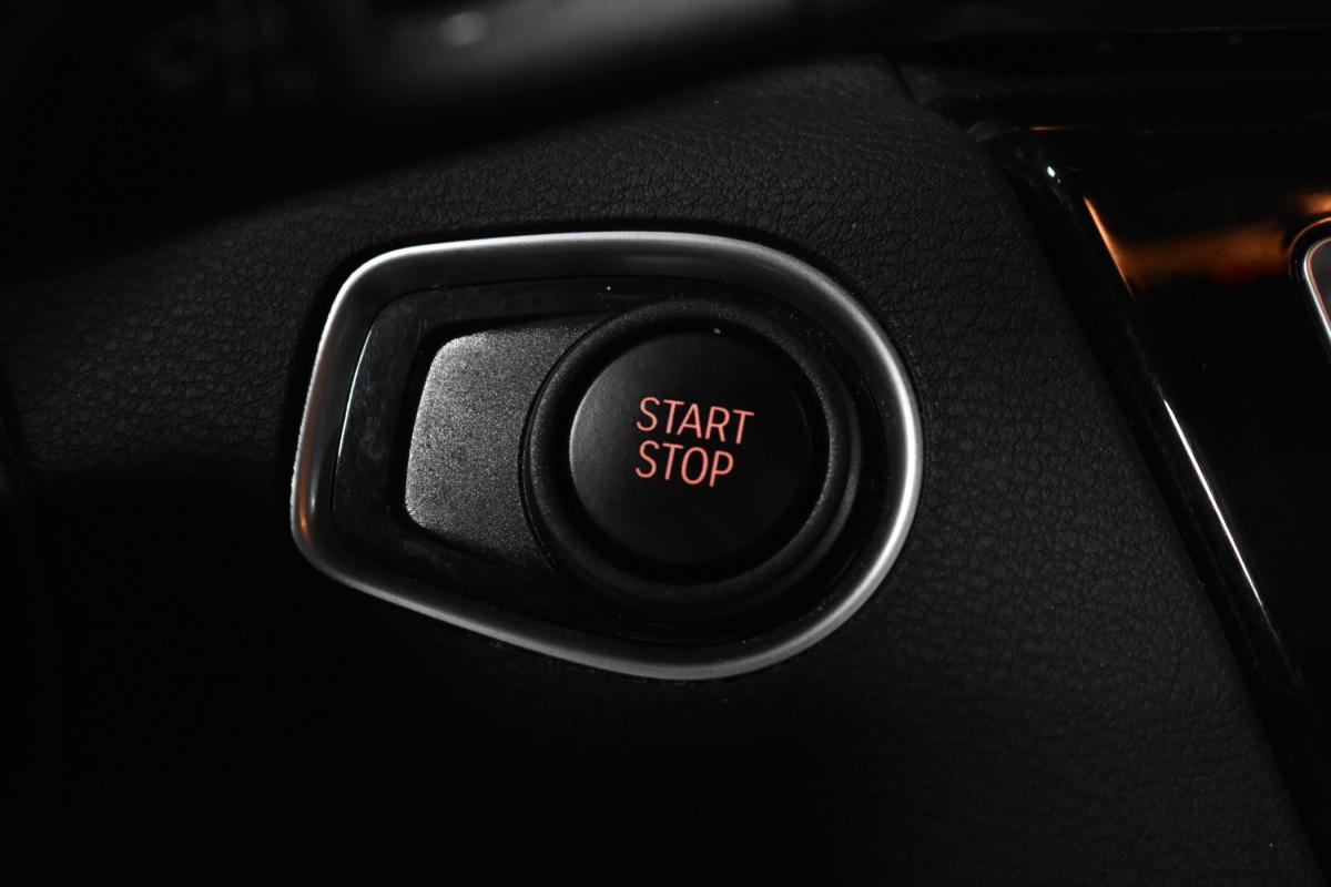 bmw-x1-2022-hibrido-a-gasolina-1499cc