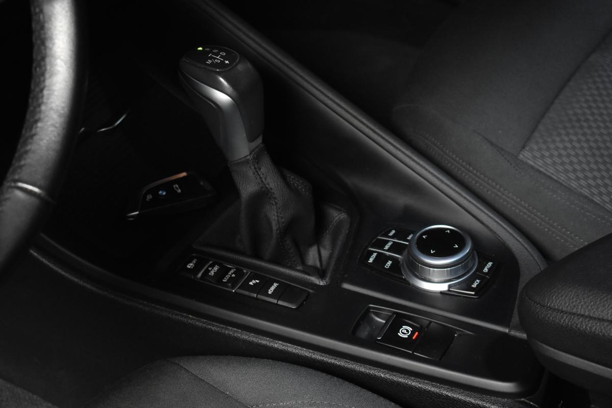 bmw-x1-2022-hibrido-a-gasolina-1499cc