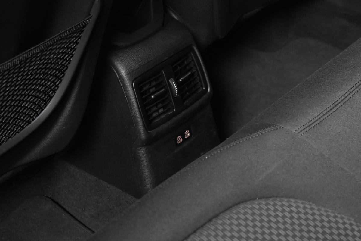 bmw-x1-2022-hibrido-a-gasolina-1499cc