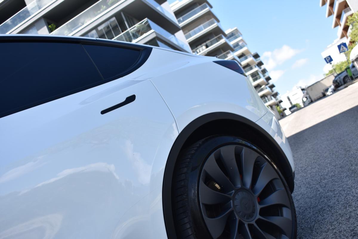 tesla-model-y-2022-eletrico-0cc