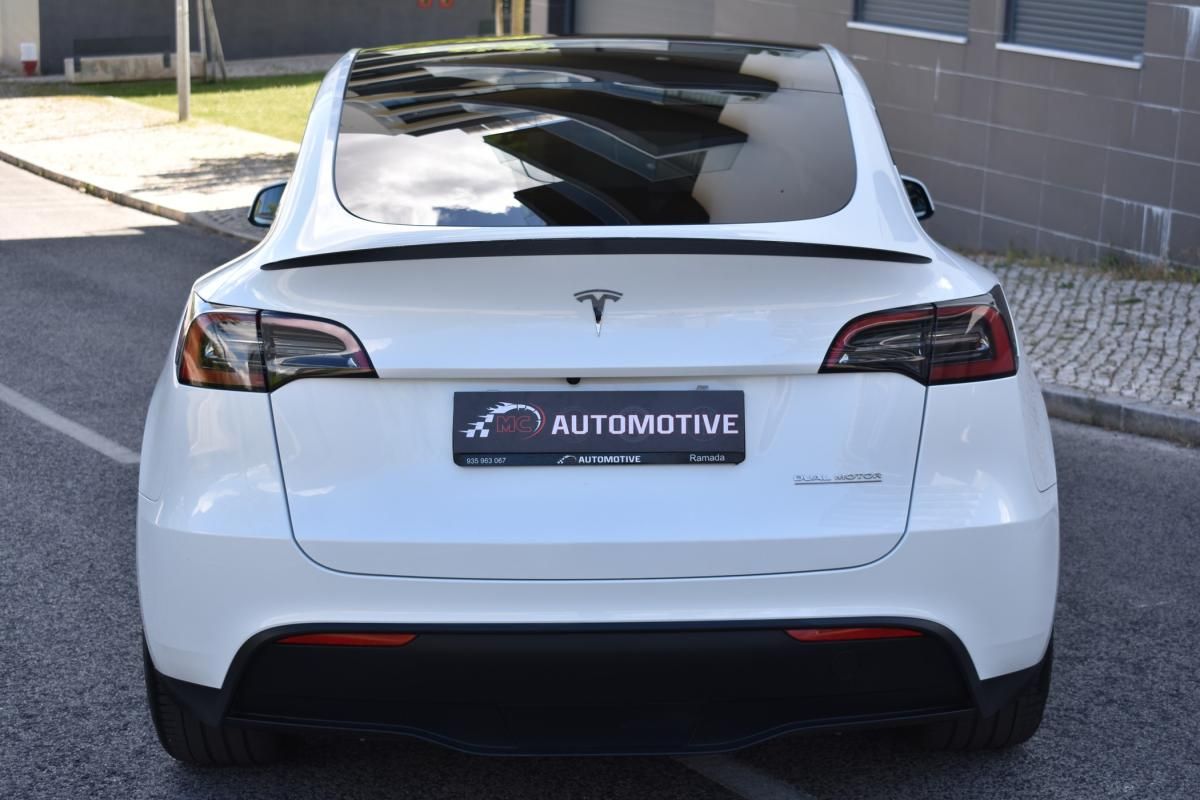 tesla-model-y-2022-eletrico-0cc