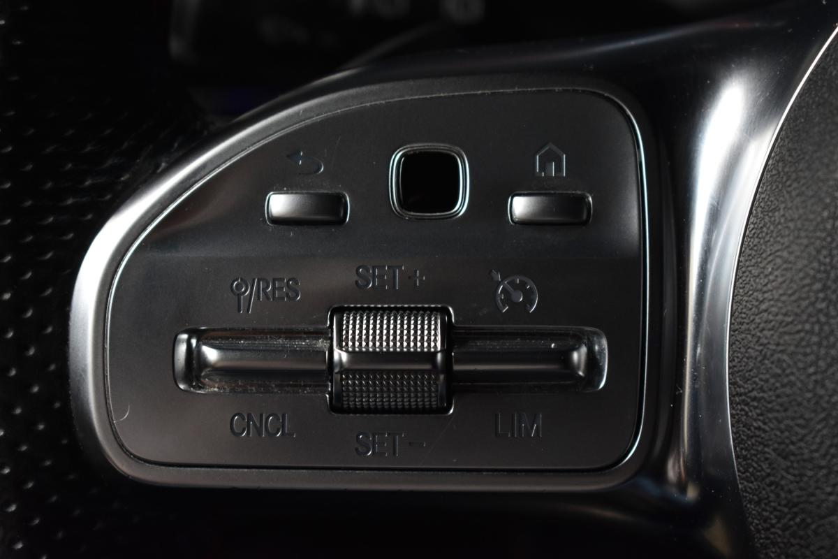 mercedes-benz-classe-a-2021-hibrido-a-gasolina-1332cc
