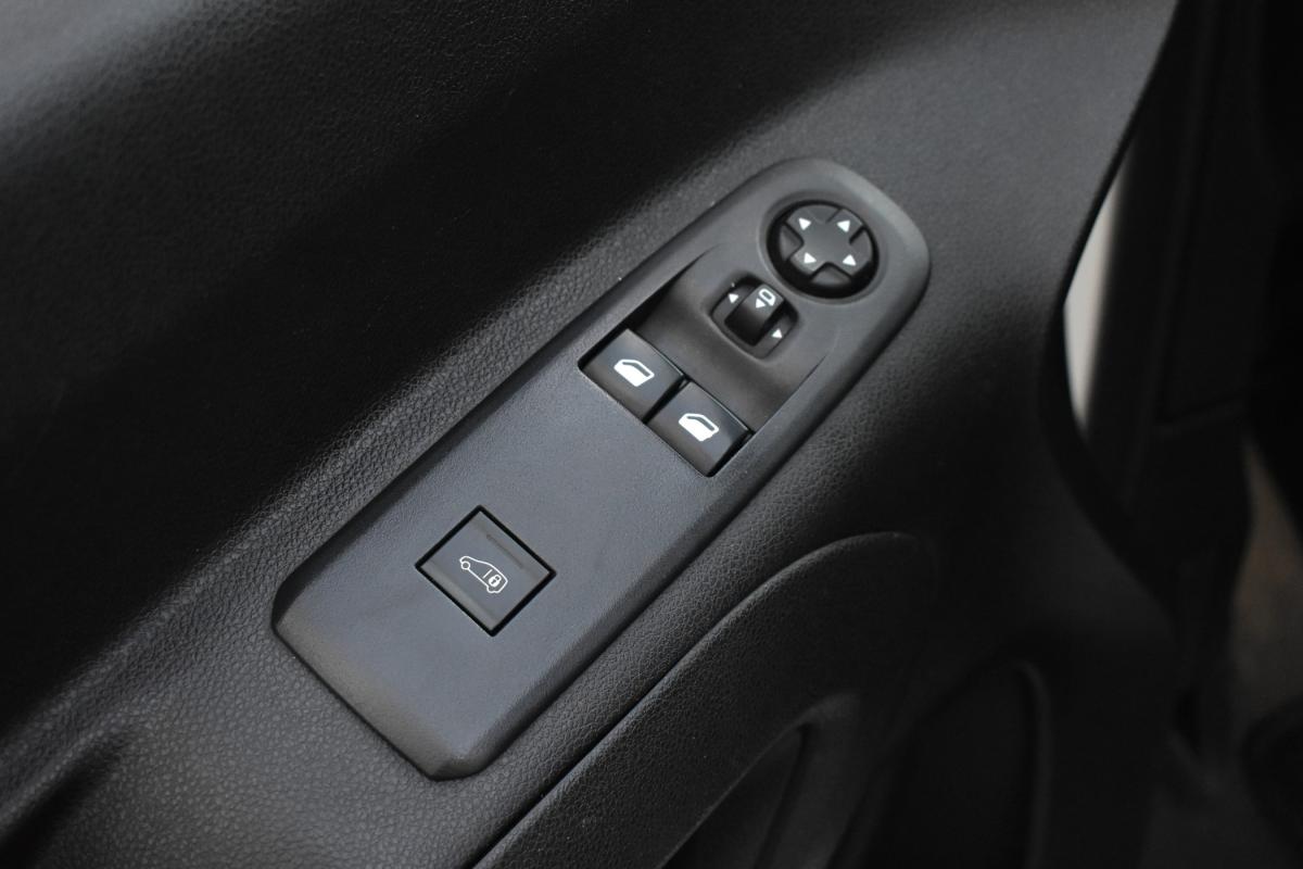 peugeot-partner-2021-diesel-1499cc
