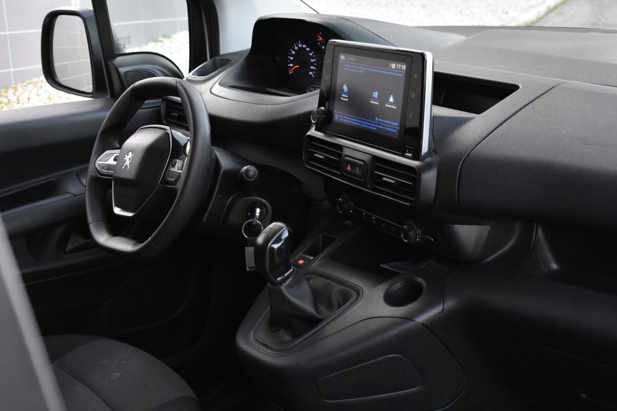 peugeot-partner-2021-diesel-1499cc