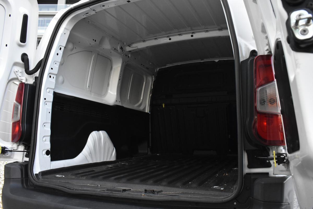 peugeot-partner-2021-diesel-1499cc
