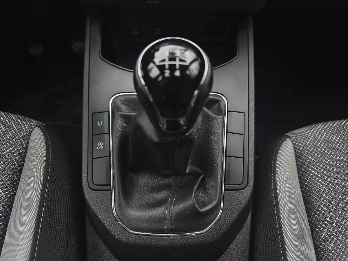 seat-ibiza-1-0-mpi-2019-gasolina-999cc