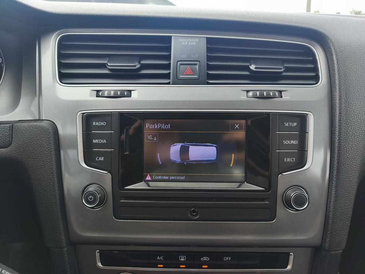 volkswagen-golf-1-6-tdi-4motion-2014-diesel-1598cc