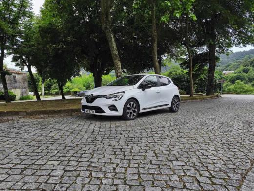 renault-clio-1-5-blue-dci-2023-diesel-1461cc