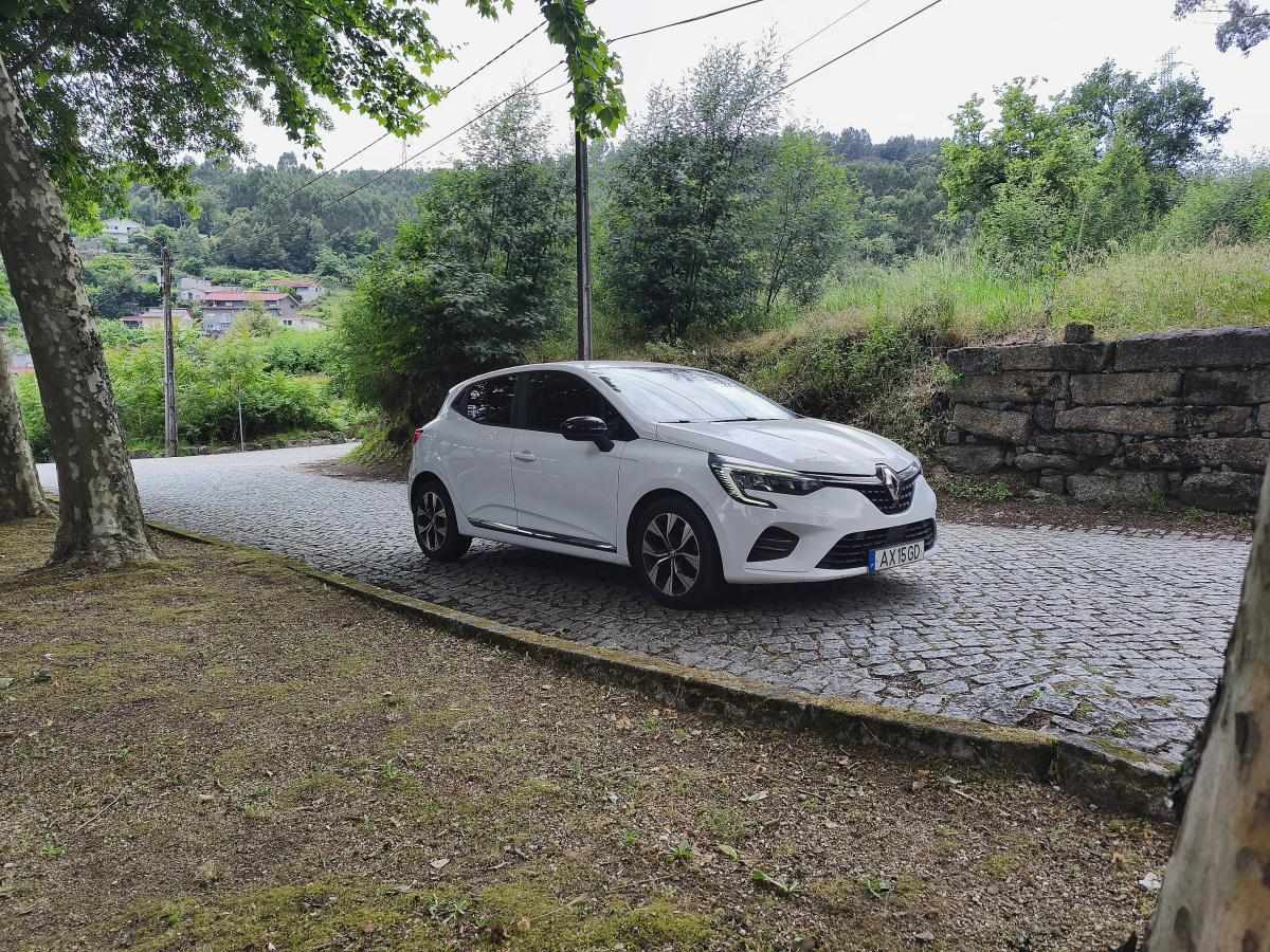 renault-clio-1-5-blue-dci-2023-diesel-1461cc