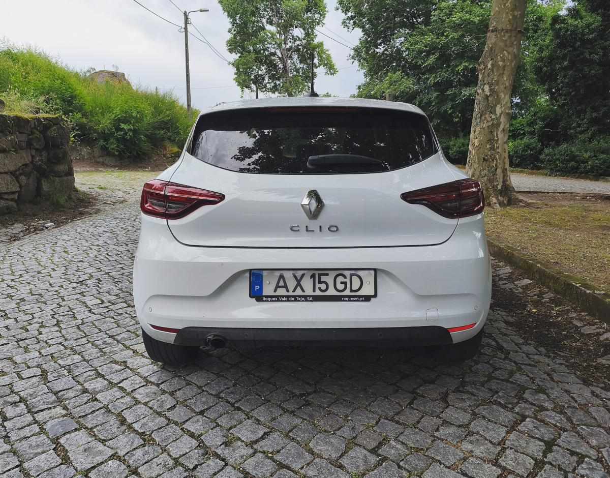 renault-clio-1-5-blue-dci-2023-diesel-1461cc