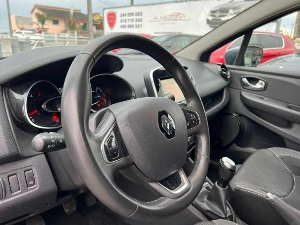 renault-clio-sport-tourer-2018-diesel-1461cc