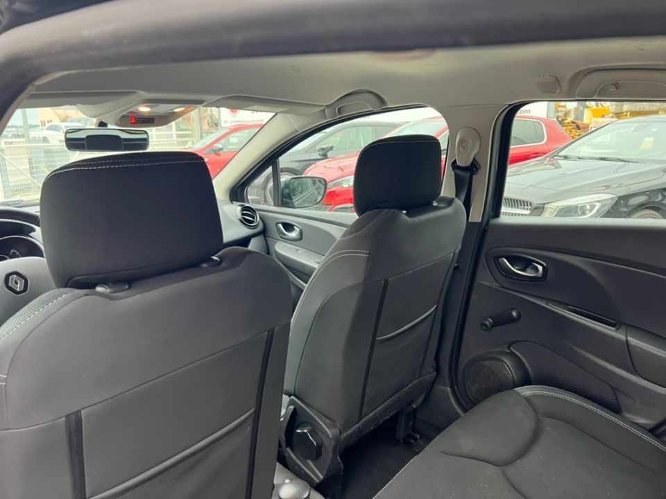 renault-clio-sport-tourer-2018-diesel-1461cc