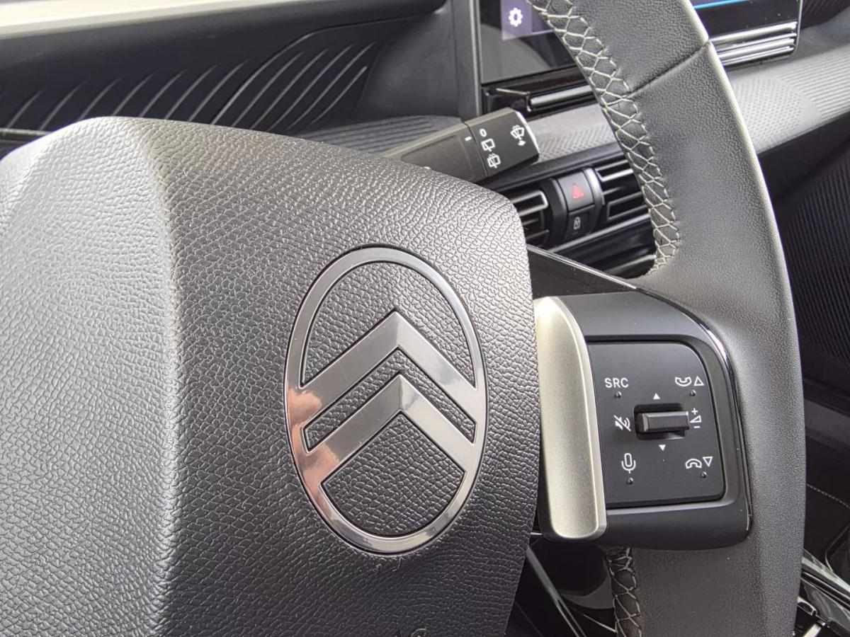 citroen-e-c3-2025-eletrico-200cc