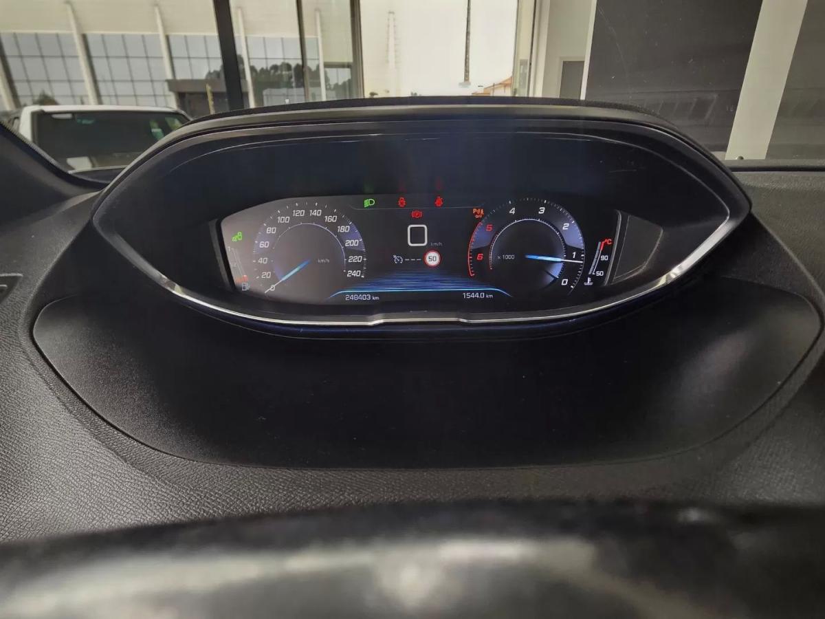 peugeot-3008-2016-diesel-1560cc