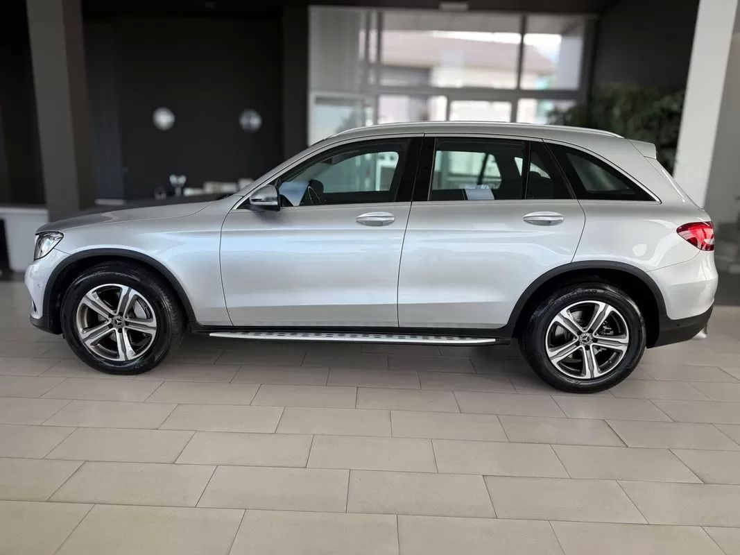 mercedes-benz-glc-2017-diesel-2143cc