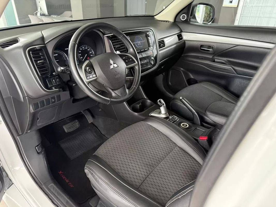 mitsubishi-outlander-2015-hibrido-1998cc