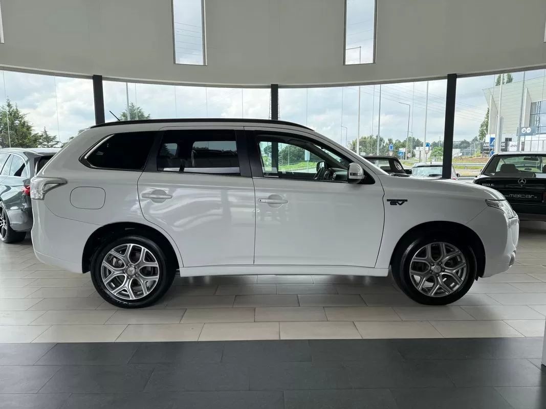 mitsubishi-outlander-2015-hibrido-1998cc