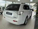 mitsubishi-outlander-2015-hibrido-1998cc