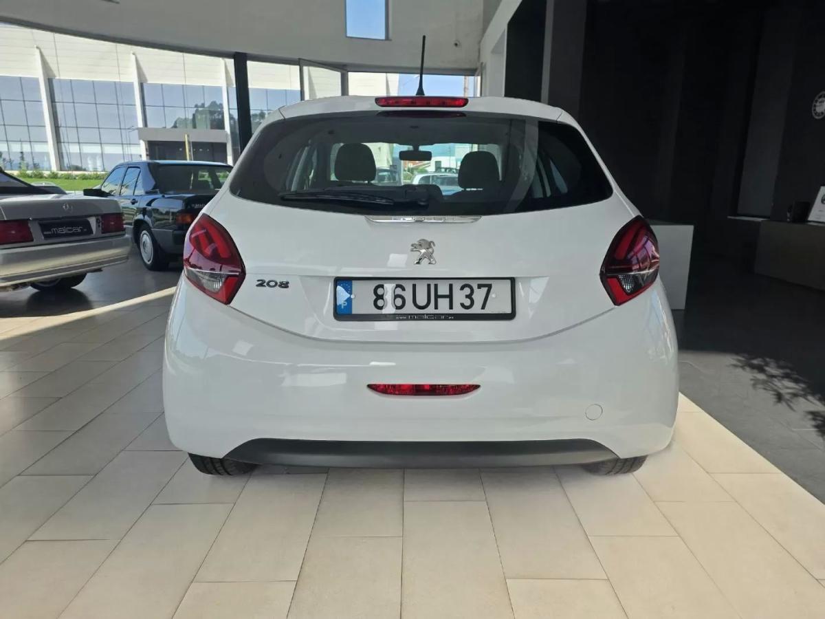 peugeot-208-2018-diesel-1560cc
