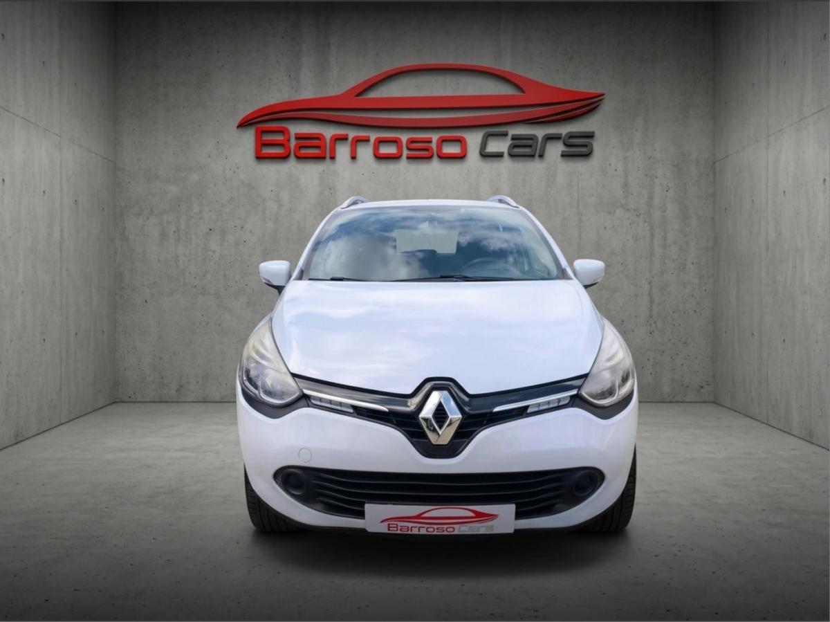 renault-clio-sport-tourer-2014-diesel-1461cc