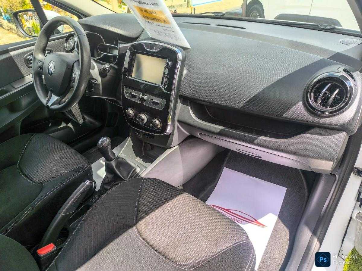 renault-clio-sport-tourer-2014-diesel-1461cc