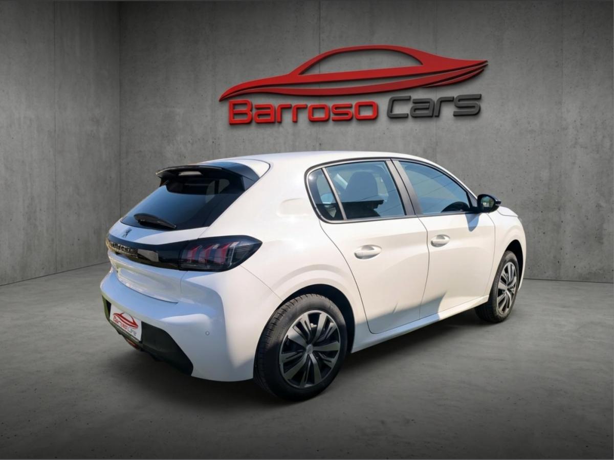 peugeot-208-2023-diesel-1499cc